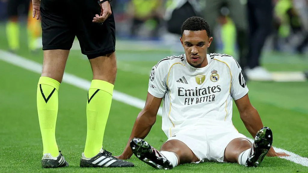 The English defender suffers untimely setback in the Spanish giants European match