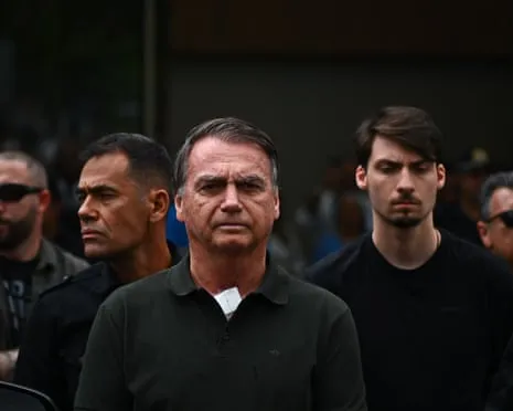Bolsonaro Mandated to Compensate Compensation for Racist Remarks
